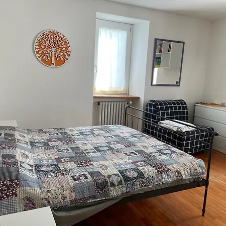 Casa Camposelvatico Holiday home Valdina